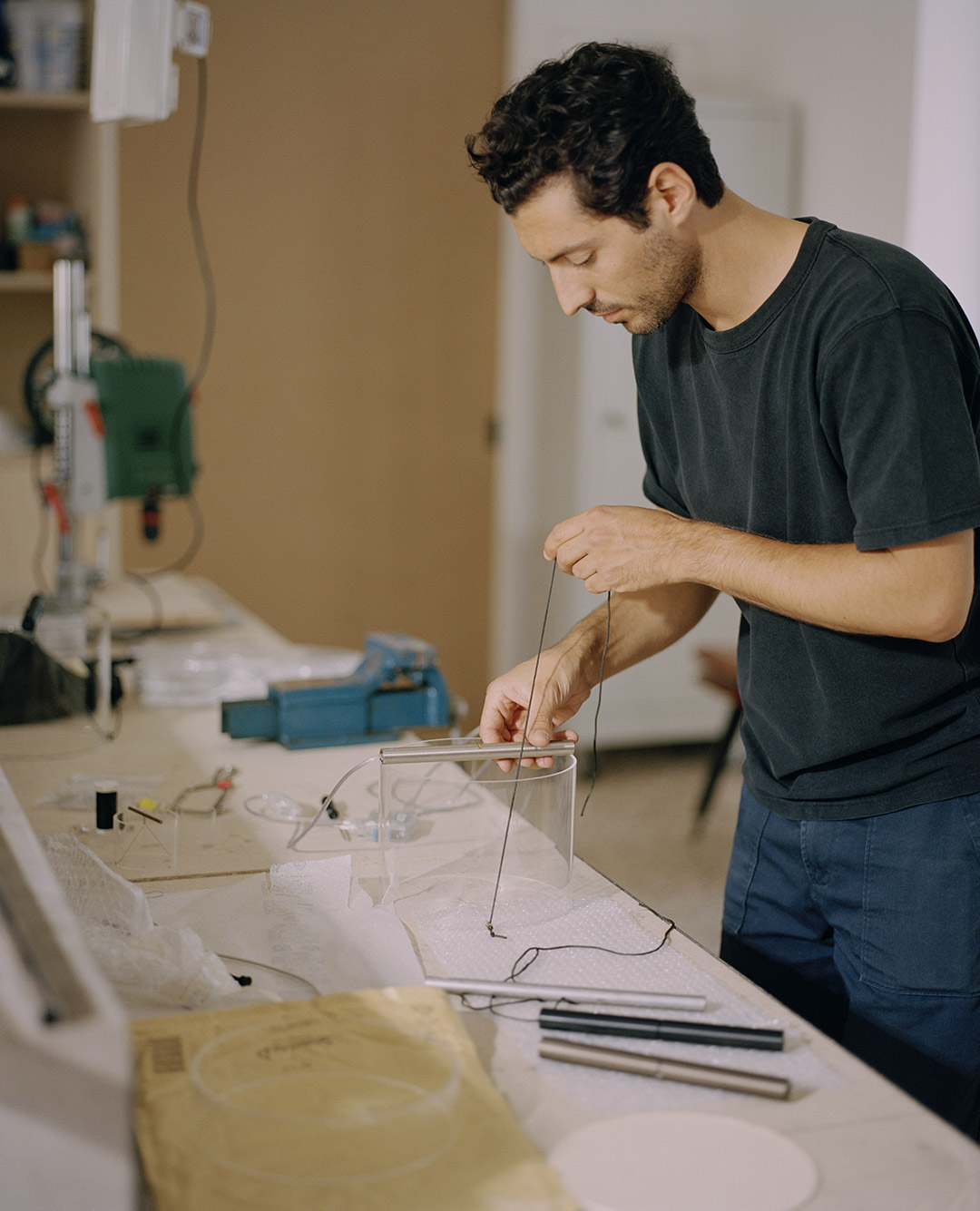 Guglielmo Poletti at work in his studio