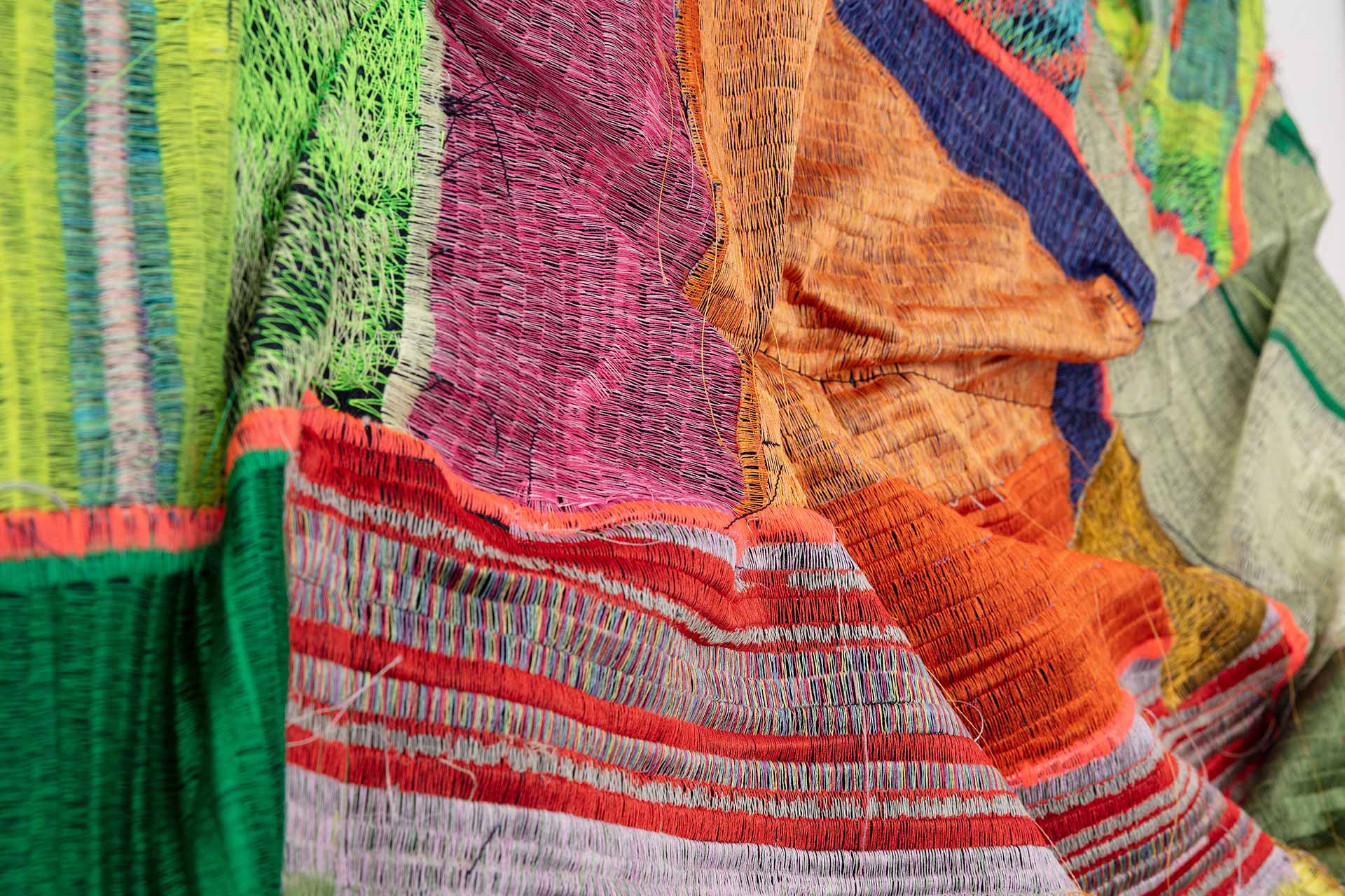 jordan-gogos-s-unconstrained-forms-and-fluidity-ornament-gallery-sally-dan-cuthbert