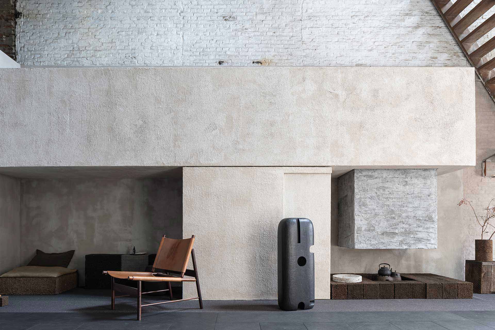 Modern Shapes Editions presents handcrafted editions of unique sculptures