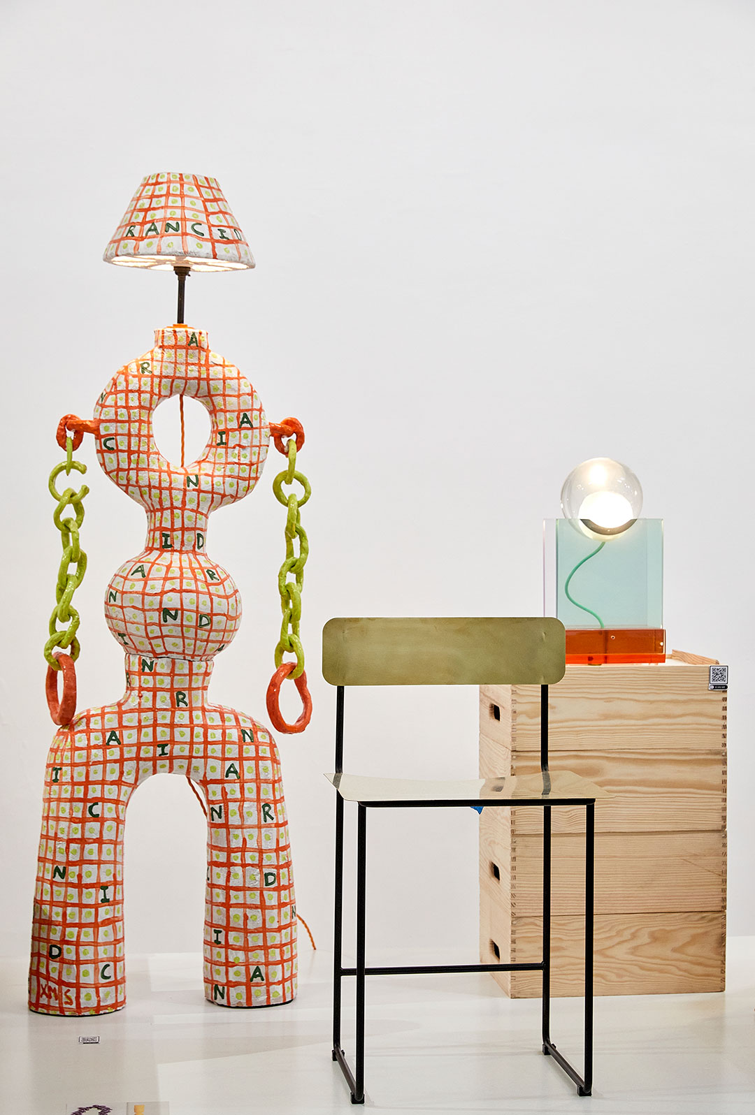 RANCID floor lamp by Xanthe Somers
