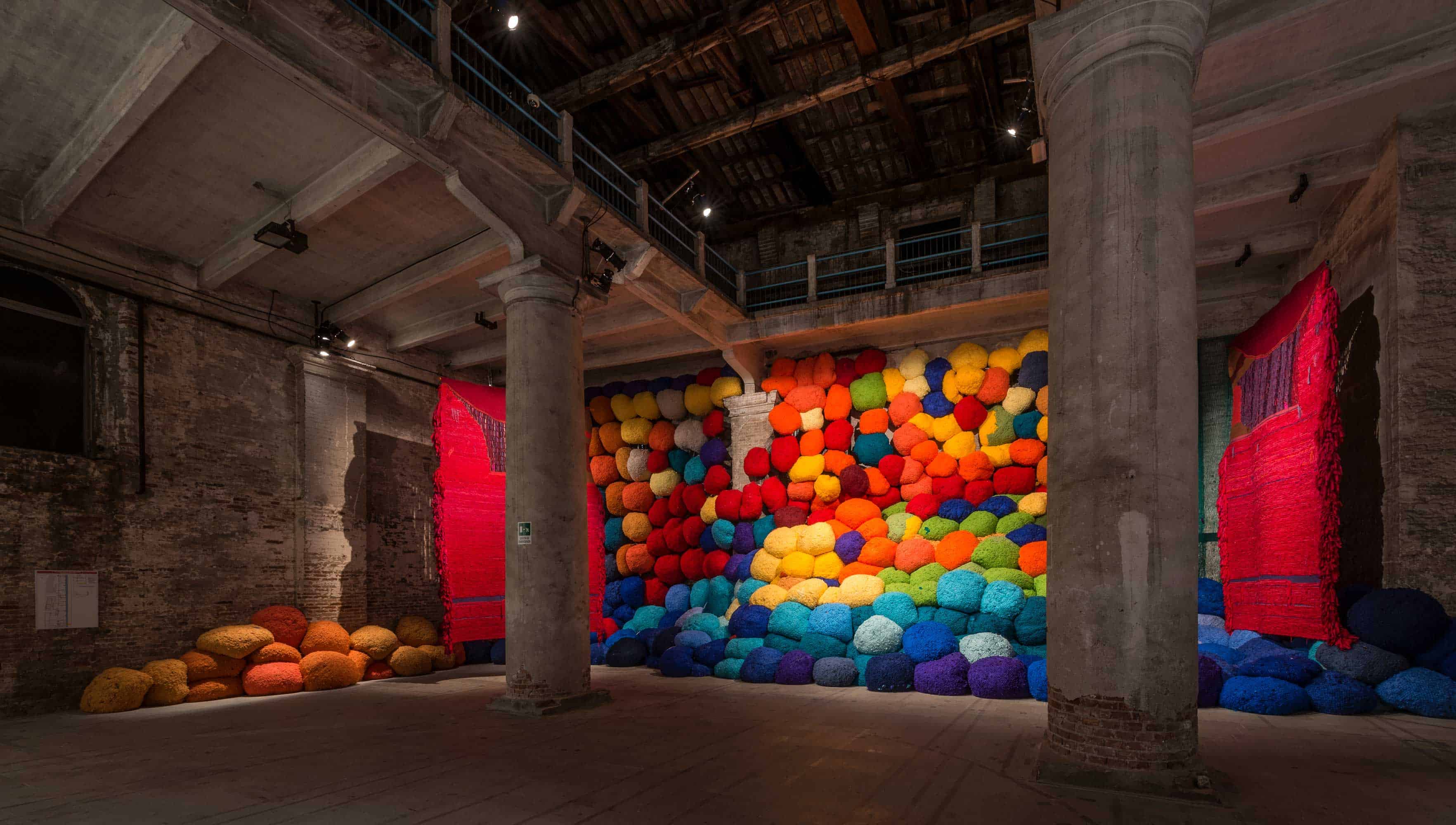sheila-hicks-first-major-exhibition-in-uk-to-be-hosted-by-the-hepworth-wakefield