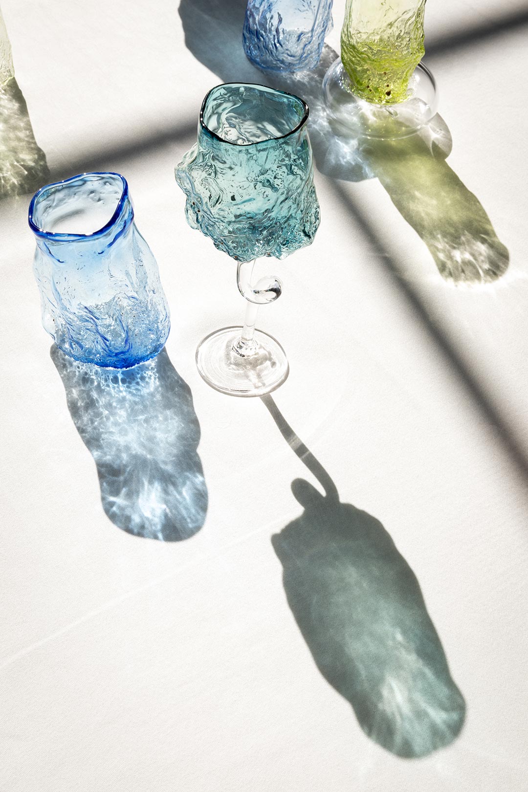 Soil glasses by Fabienne Schneider and flax sculptures by Marieke van Mieghem