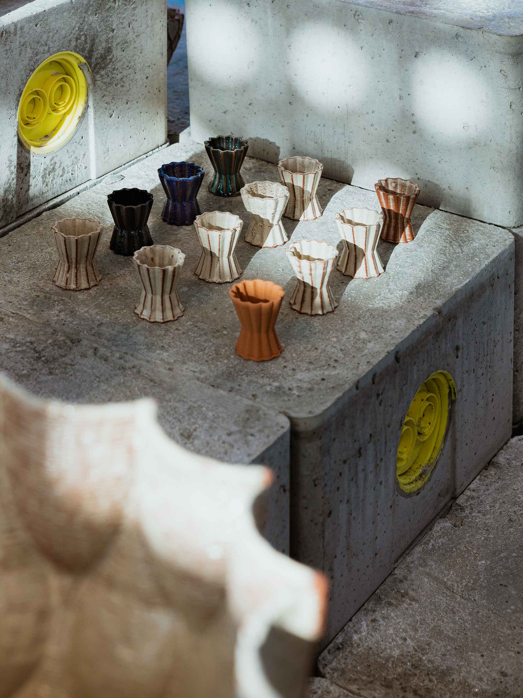 trame-s-alhambra-gcode-ceramic-vessels-reference-hispano-moorish-architecture