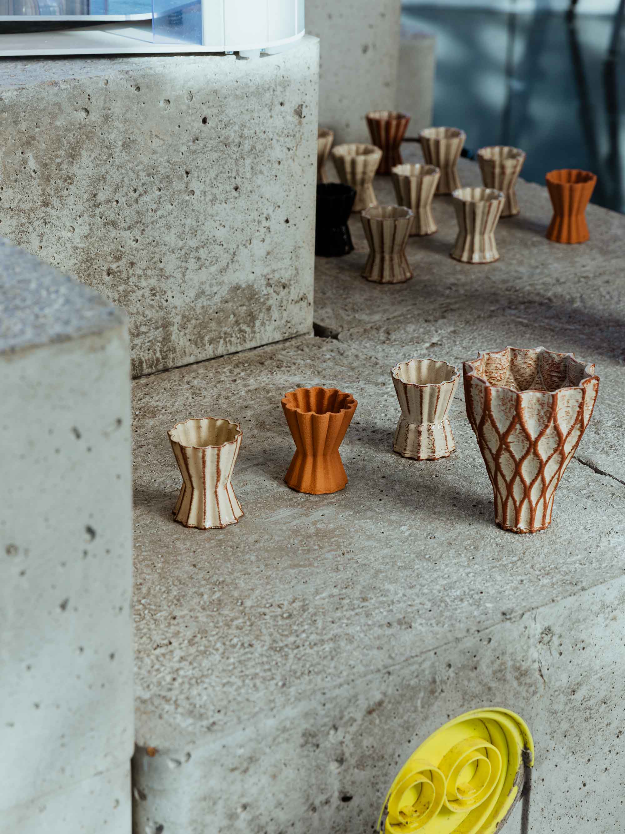 trame-s-alhambra-gcode-ceramic-vessels-reference-hispano-moorish-architecture