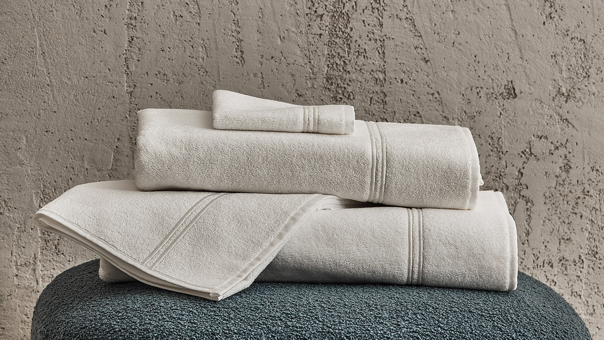 Frette Classic Collection Bath Towel - White