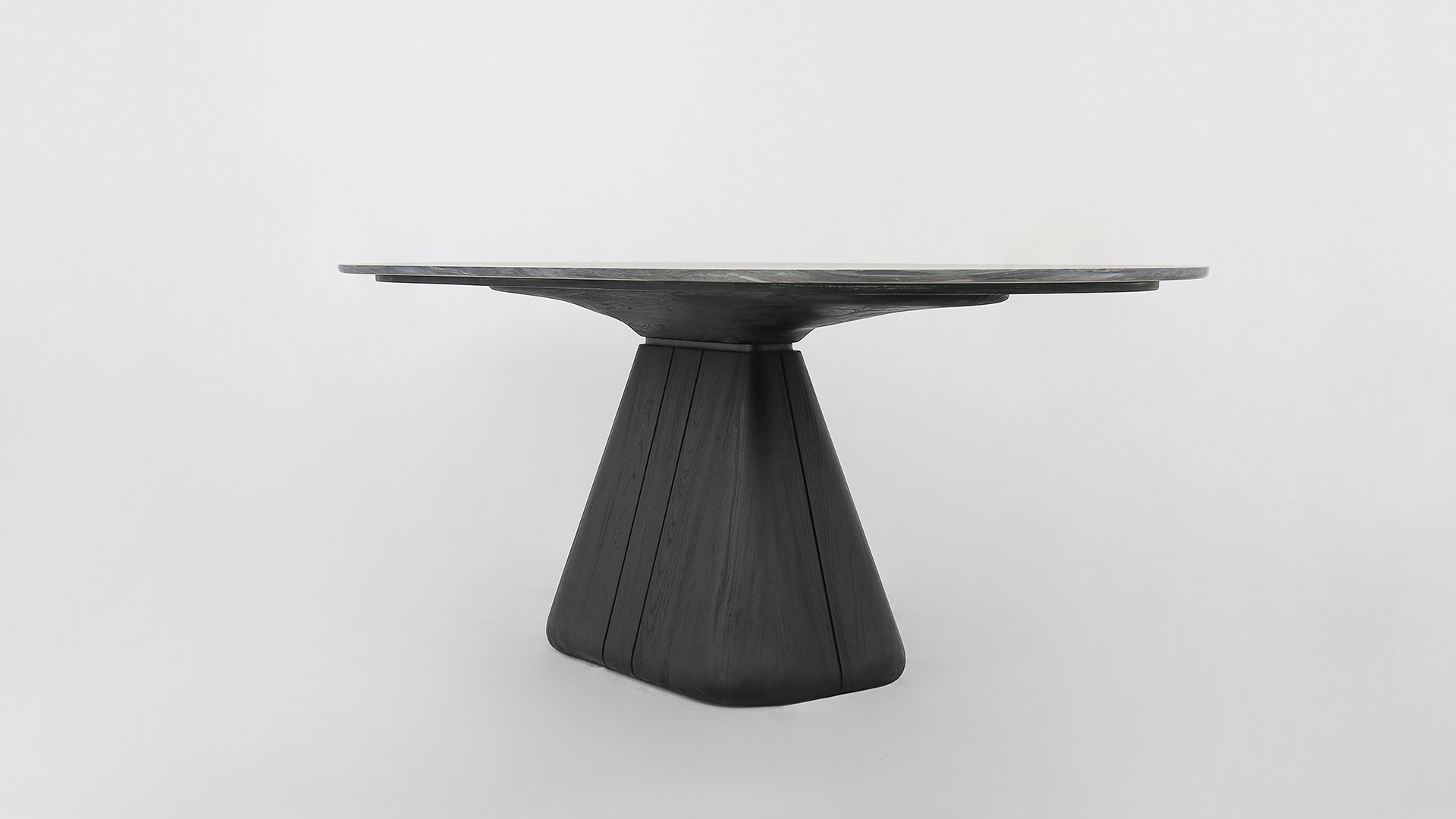 Udukkai Oak Dining Table Atelier Pendhapa The Invisible Collection